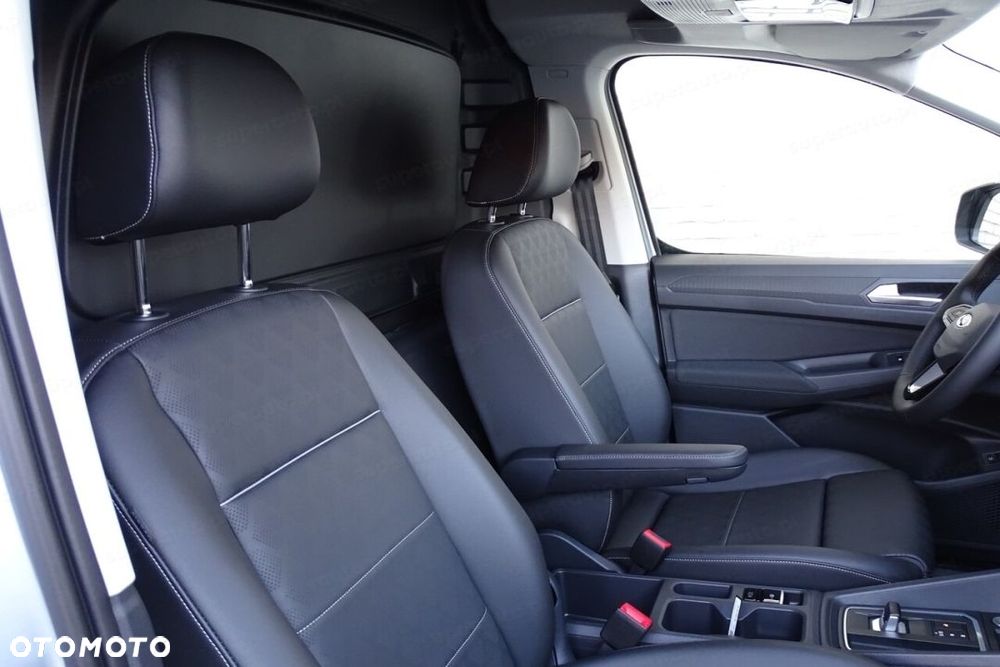 Ford Transit Connect L2 Limited PHEV A6 1.5 150KM - 10
