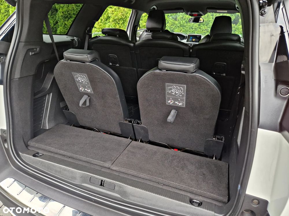 Peugeot 5008 - 32