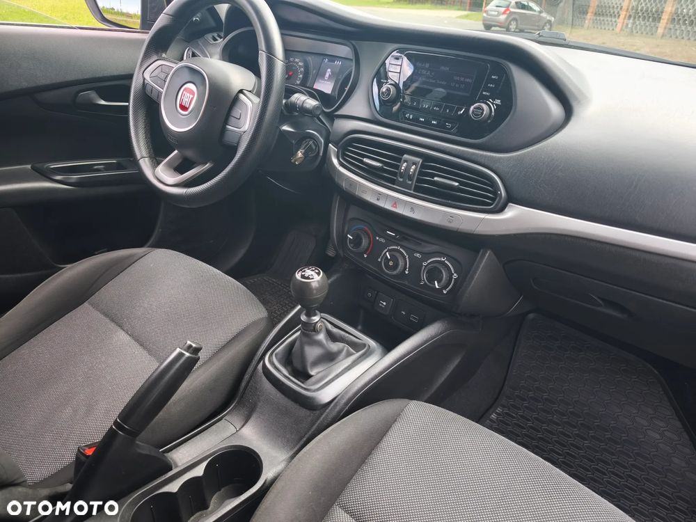 Fiat Tipo 1.4 16v Easy - 15