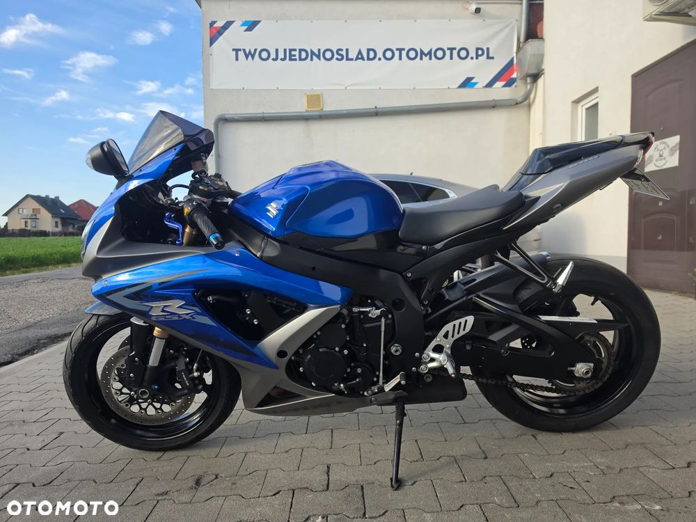 Suzuki GSX-R - 2