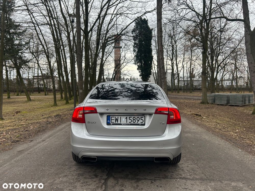 Volvo S60 - 6