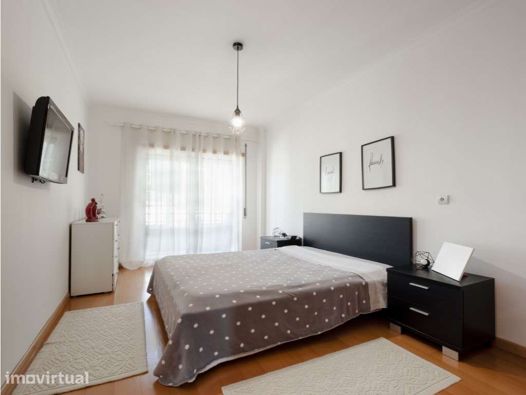 Apartamento T1 com vistas de mar - Grande imagem: 3/28
