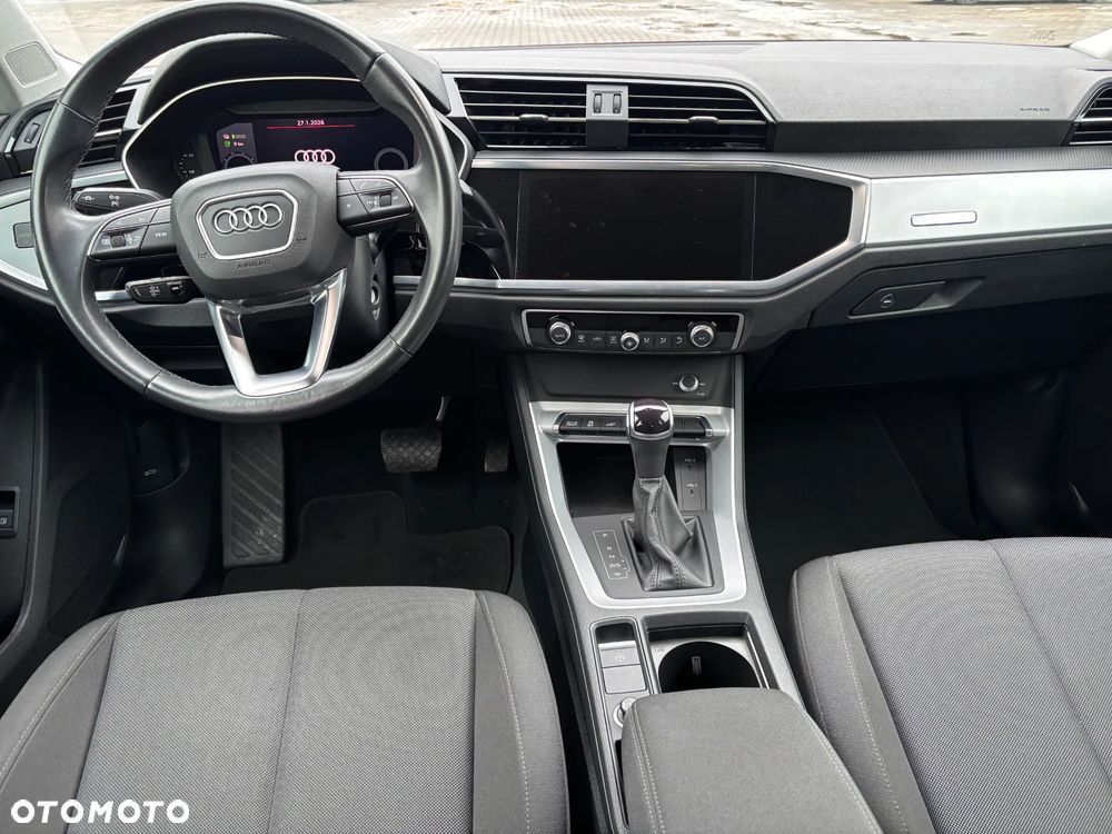 Audi Q3 45 TFSIe S tronic - 13