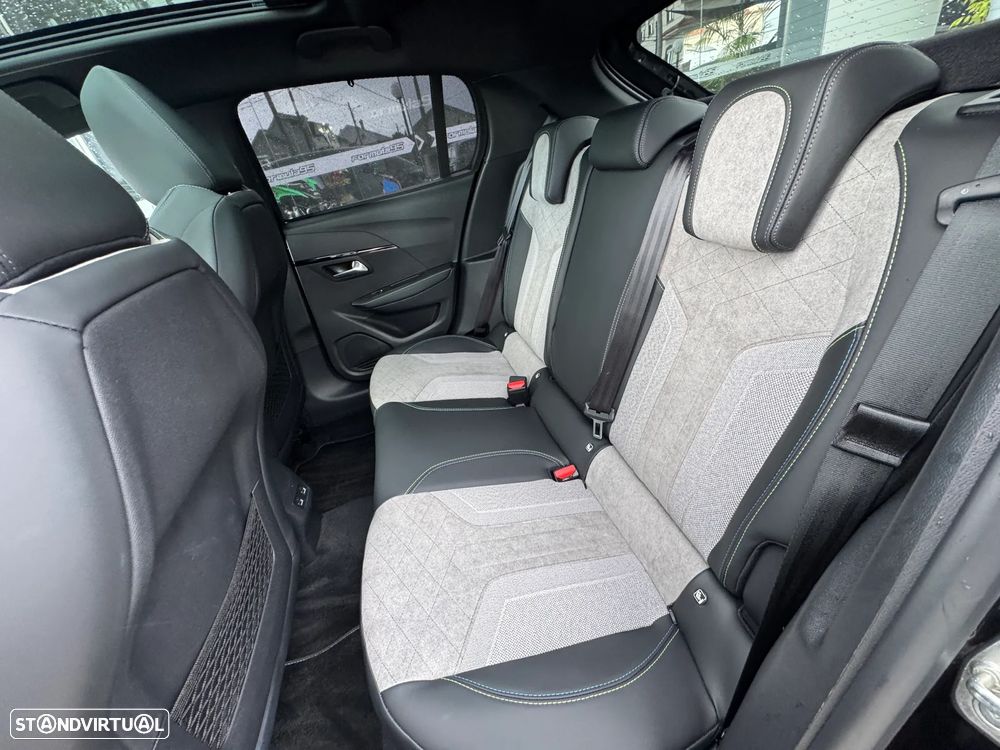 Peugeot e-208 50 kWh GT Line - 15