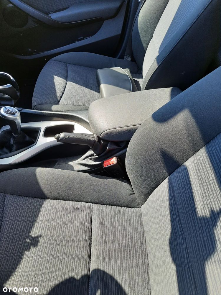 BMW X1 sDrive16d xLine - 14