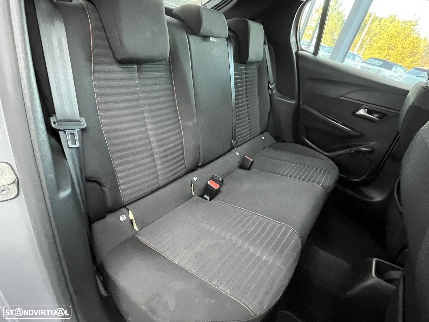 Peugeot 208 1.2 PureTech Active Pack - 15