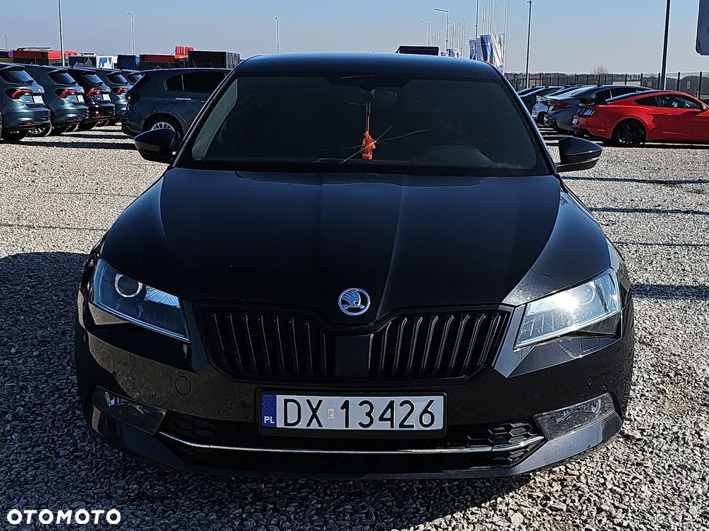 Skoda Superb 2.0 TDI Sportline DSG - 2