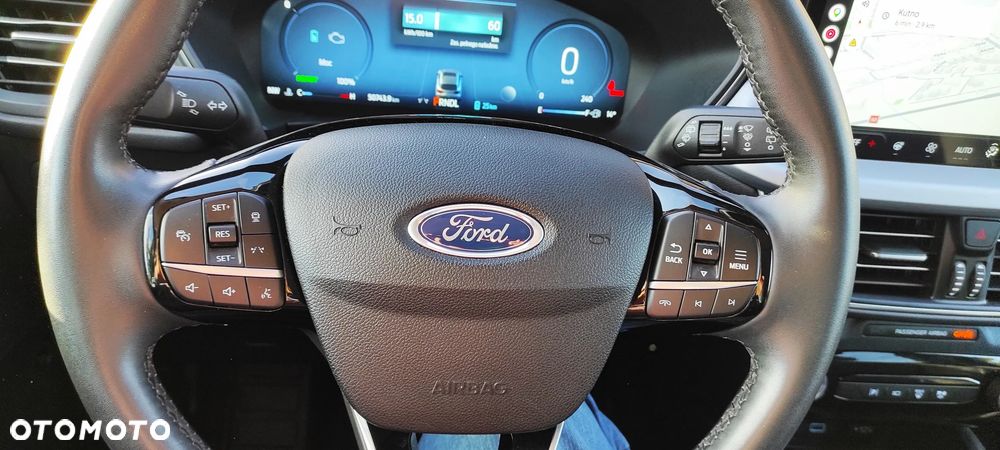 Ford Kuga - 22