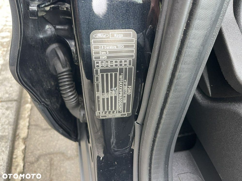 Ford Kuga - 26
