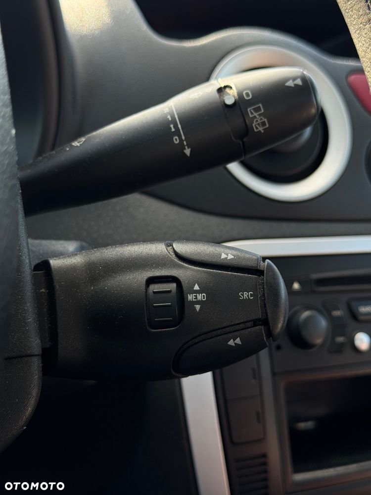 Citroën C3 1.4i Furio - 10
