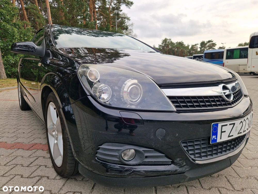 Opel Astra 1.6 Cosmo - 2