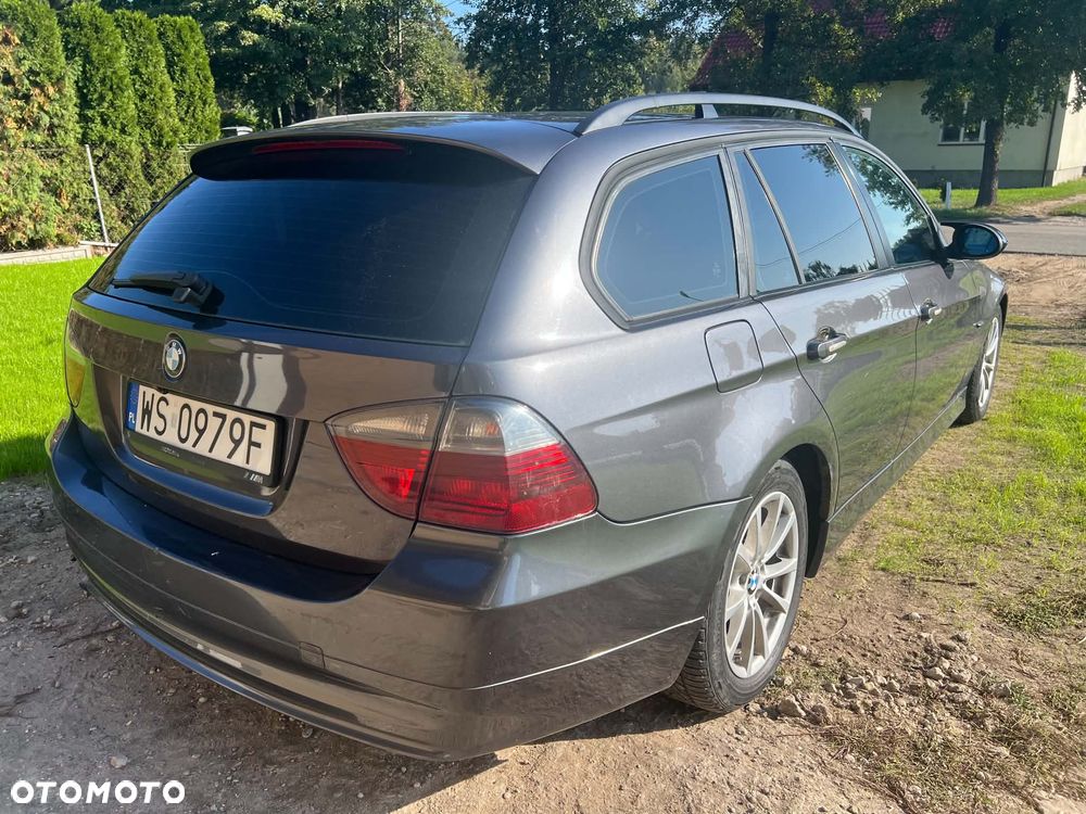 BMW Seria 3 320d - 1