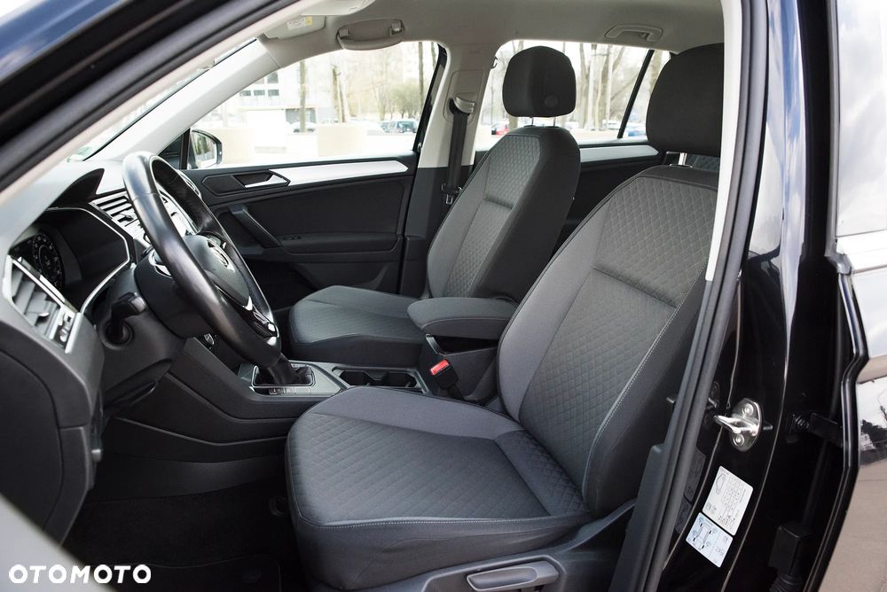 Volkswagen Tiguan 2.0 TDI SCR Elegance - 37
