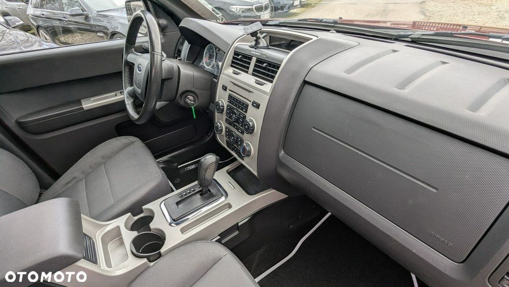 Ford Escape - 21