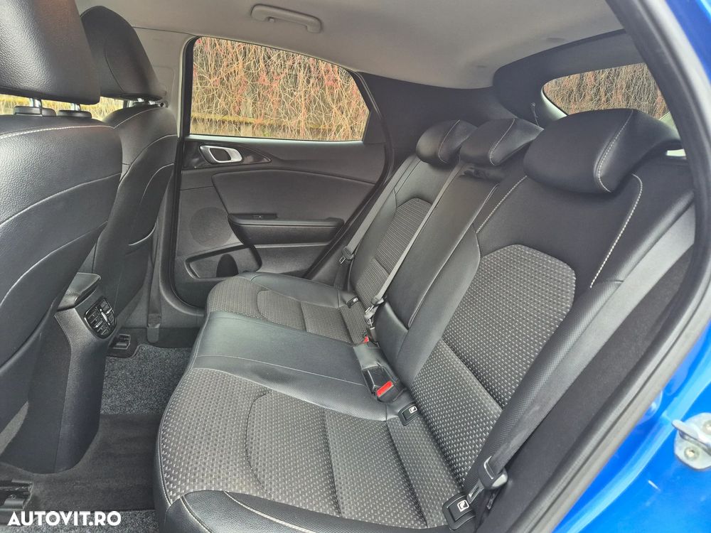 Kia XCeed 1.6 CRDi Eco-Dynamics+(48V Mild-Hybrid) DCT7 SPIRIT - 20