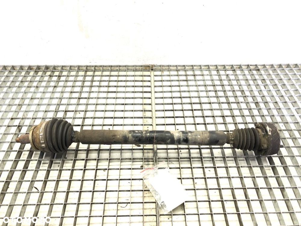 PÓŁOŚ PRAWY PRZÓD  VW POLO (9N_, 9A_) 2001 - 2014 1.4 TDI 51 kW [70 KM] olej napędowy 2005 - - 1