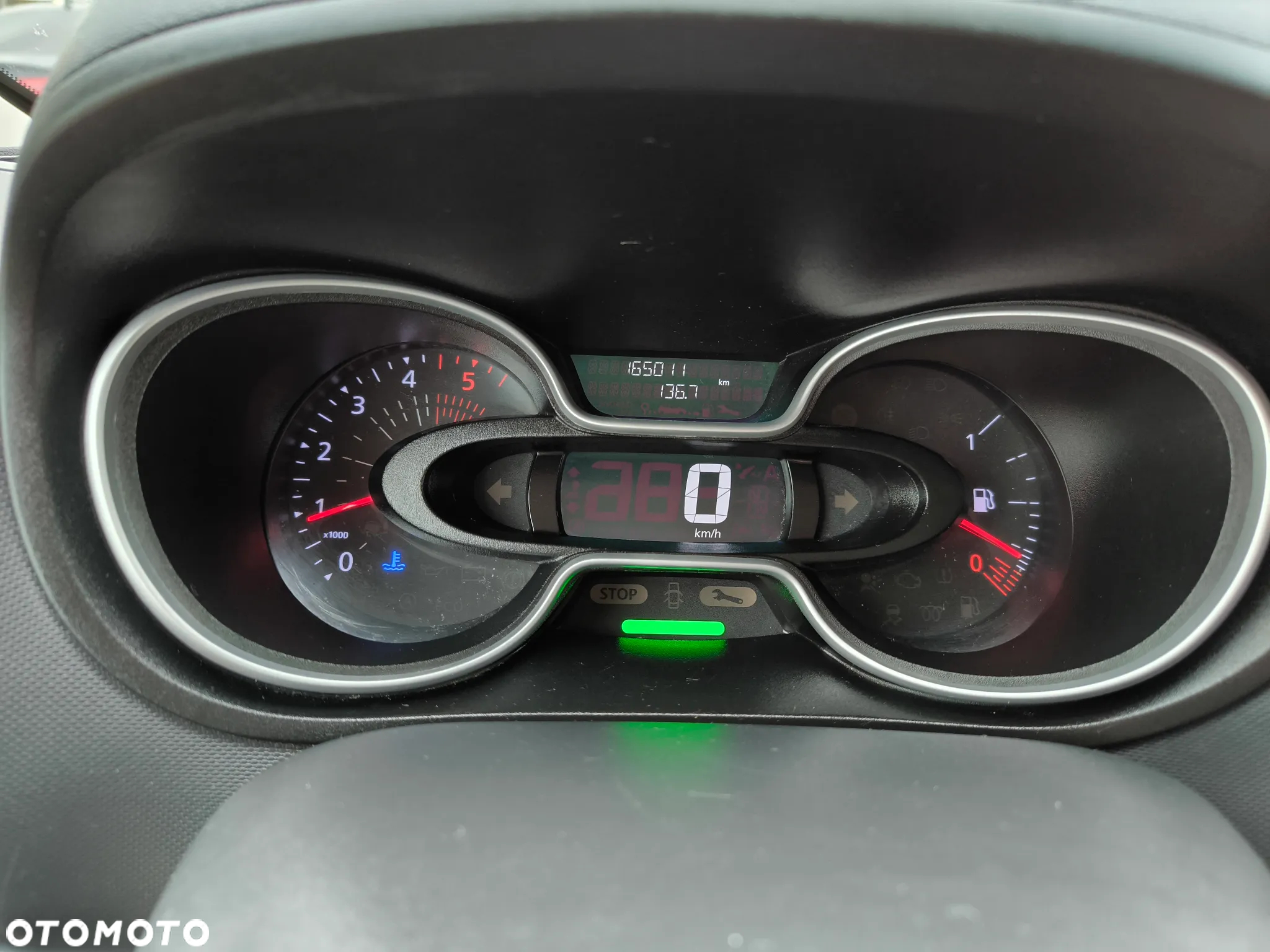 Renault Trafic - 17