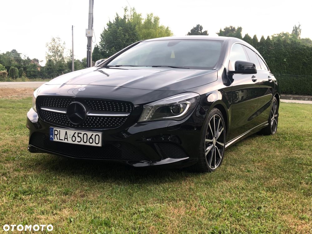 Mercedes-Benz CLA 180 7G-DCT Urban - 8