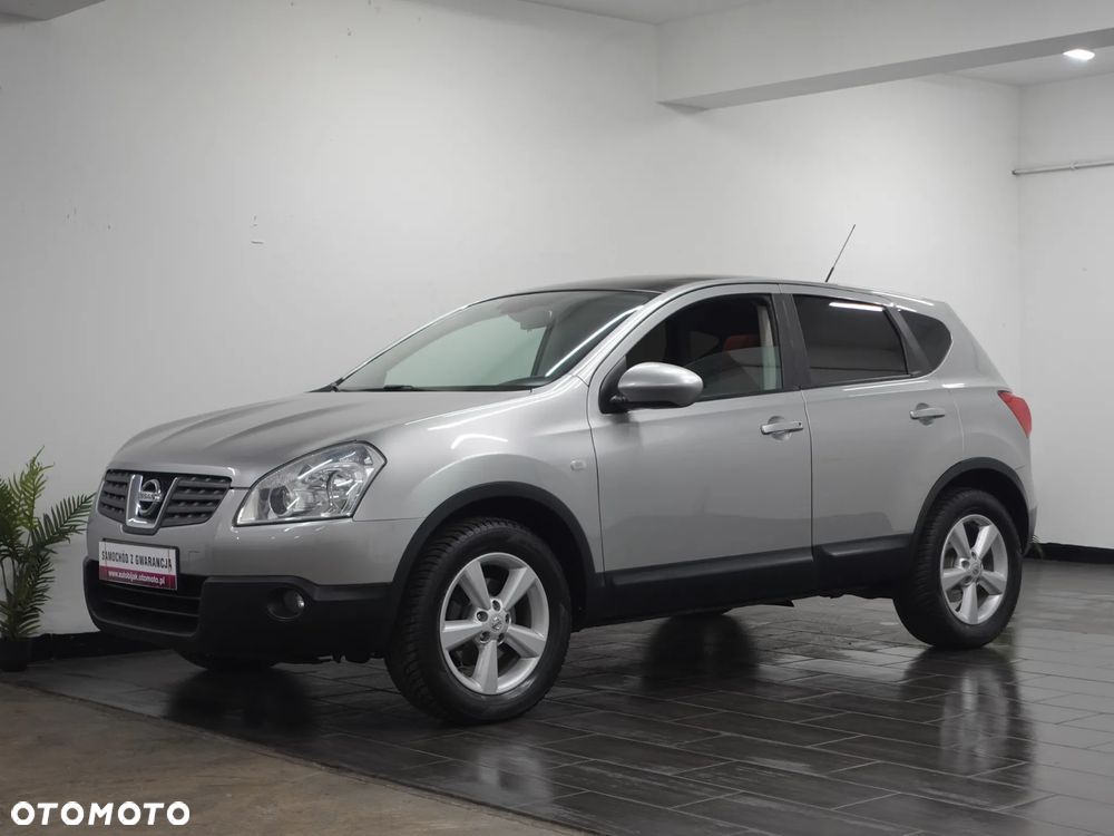 Nissan Qashqai 2.0 4x4 Tekna - 4