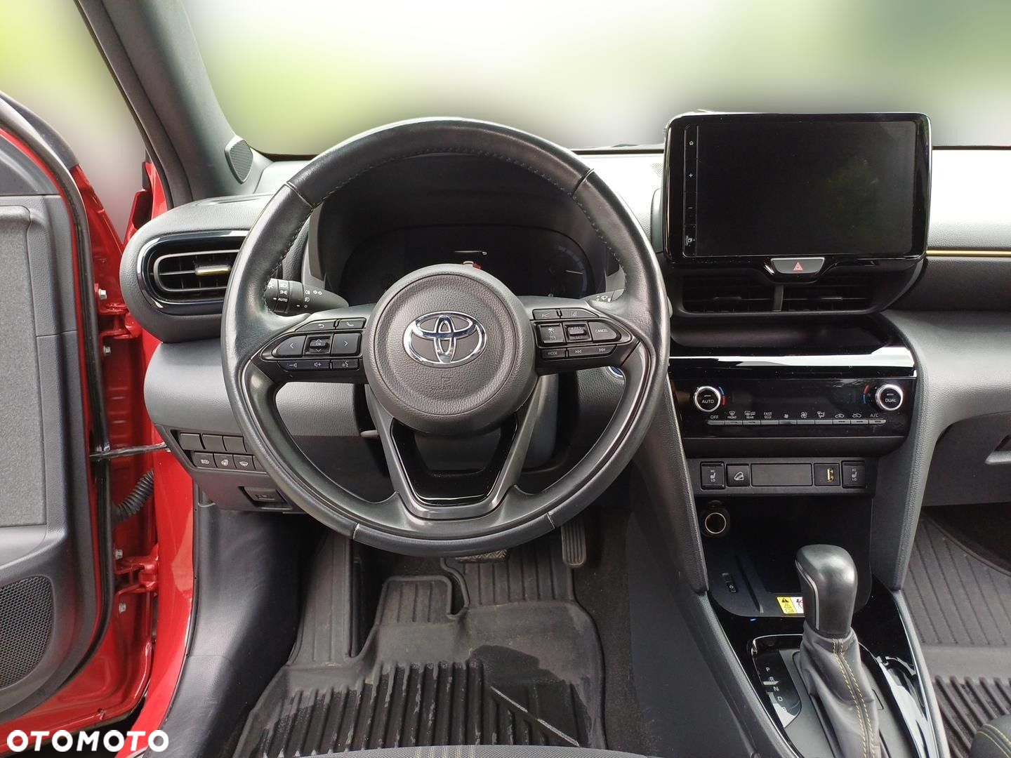 Toyota Yaris Cross - 15