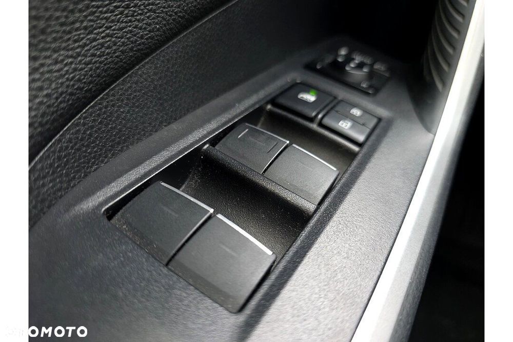 Toyota RAV4 2.5 Hybrid Selection 4x4 - 19