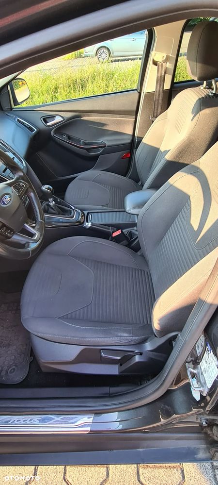 Ford Focus 1.6 TDCi Titanium - 8
