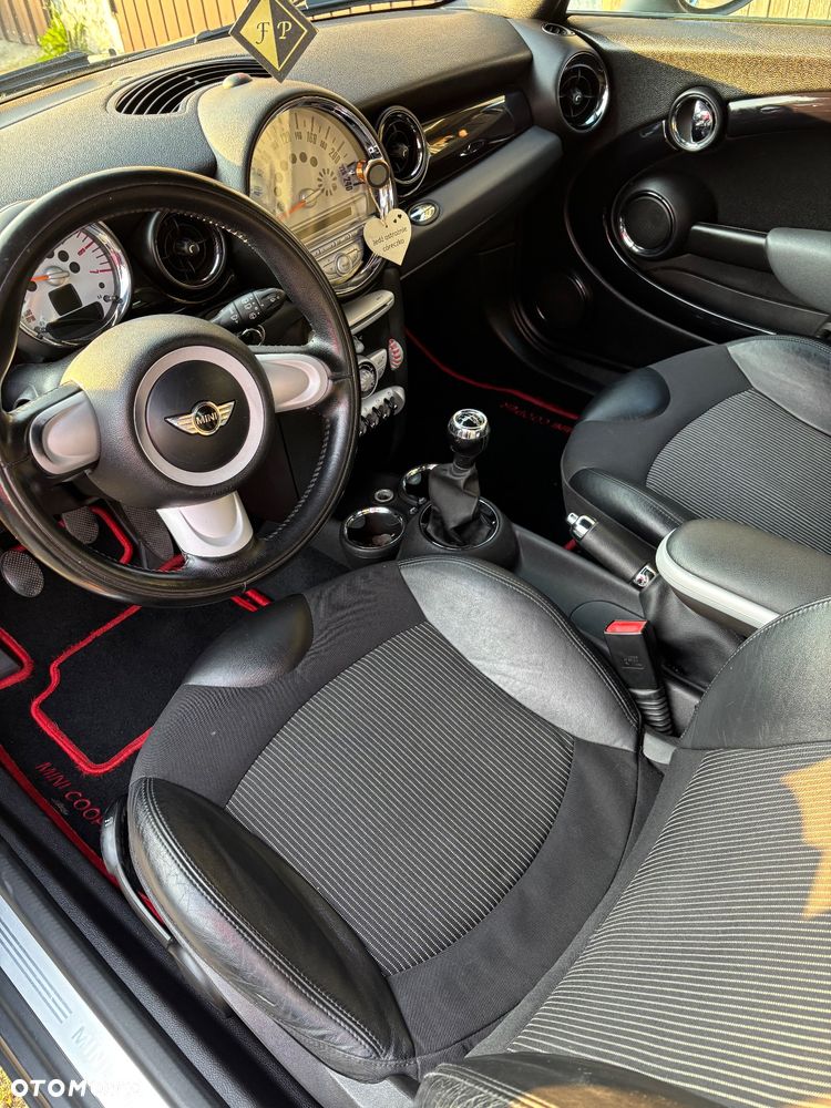 MINI Cooper D - 10