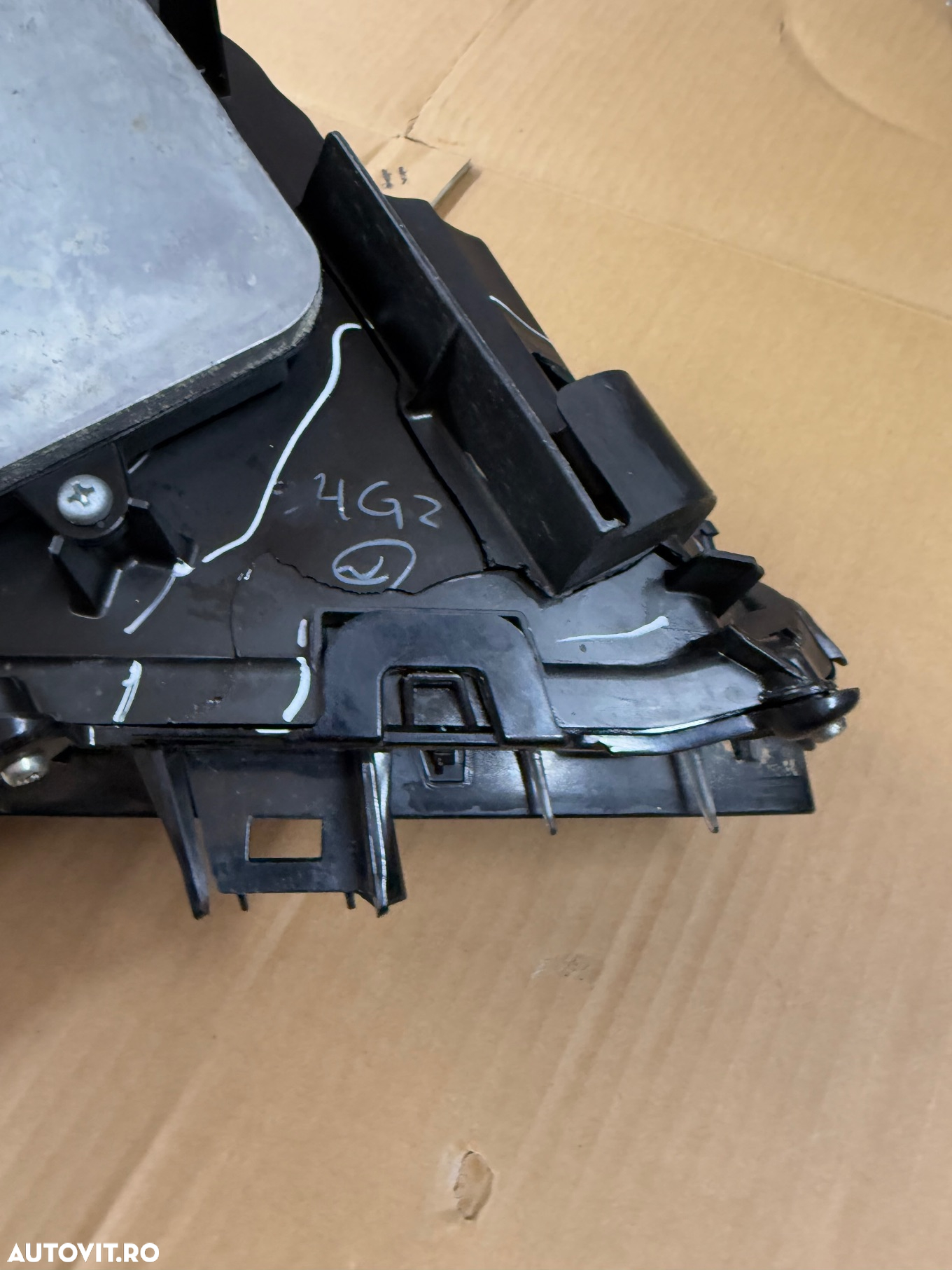 Far stanga complet dar cu defect LEXUS NX300H an 2017 - 8