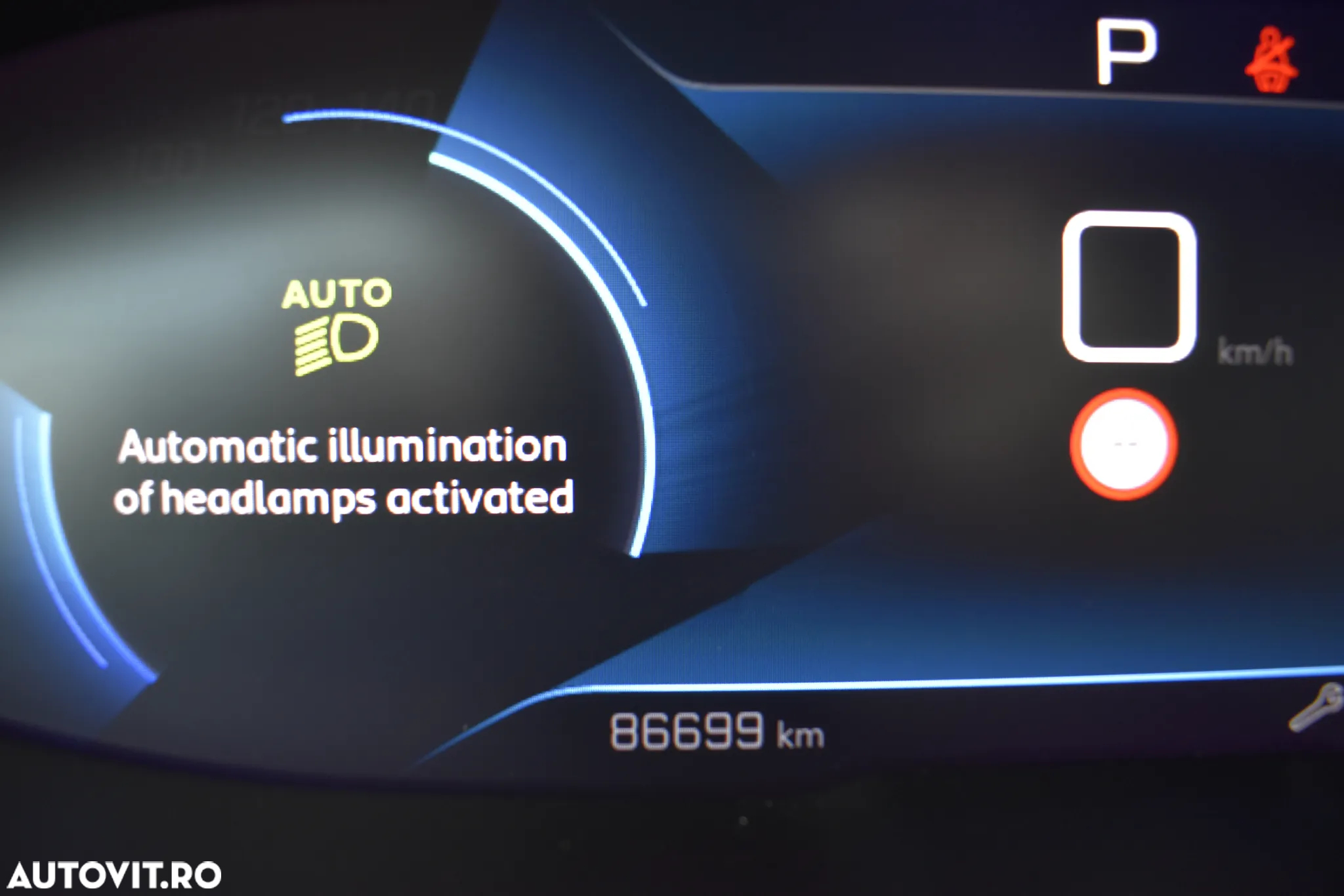 Peugeot 3008 1.5 BlueHDI 130 S&S EAT8 Allure - 23