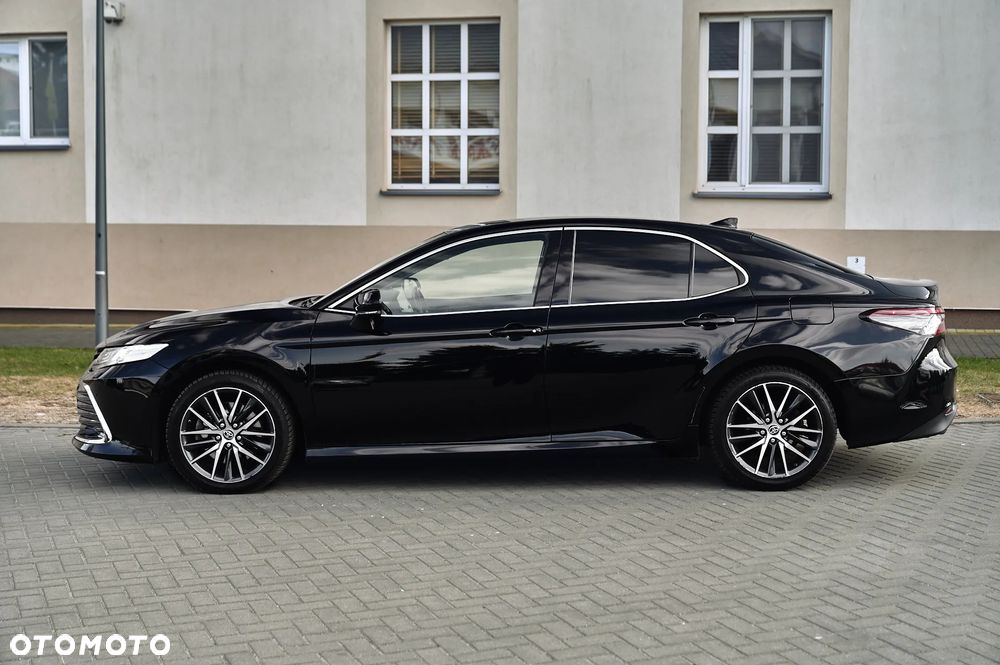 Toyota Camry 2.5 Hybrid Executive CVT - 11
