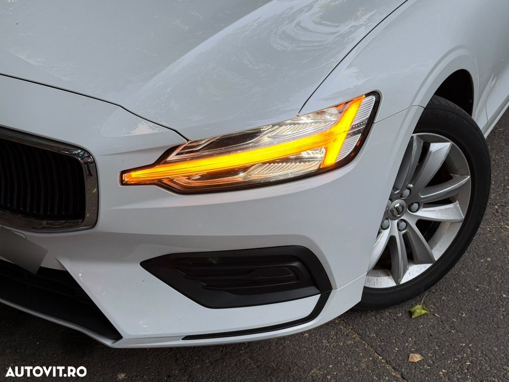 Volvo V60 2018 photo 4