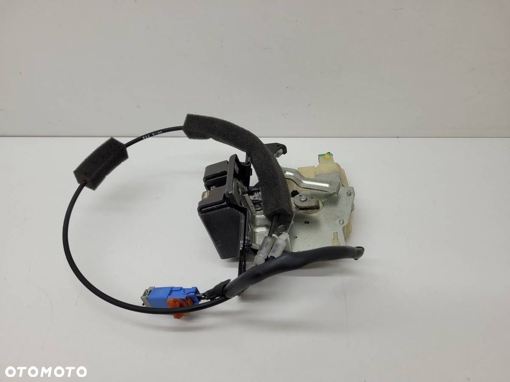 ZAMEK KLAPY TYLNEJ TYŁ HONDA JAZZ II EUROPA 2005 - 2