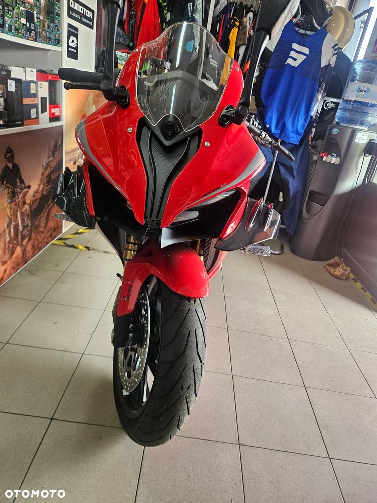 QJMOTOR SRK 800RR - 15