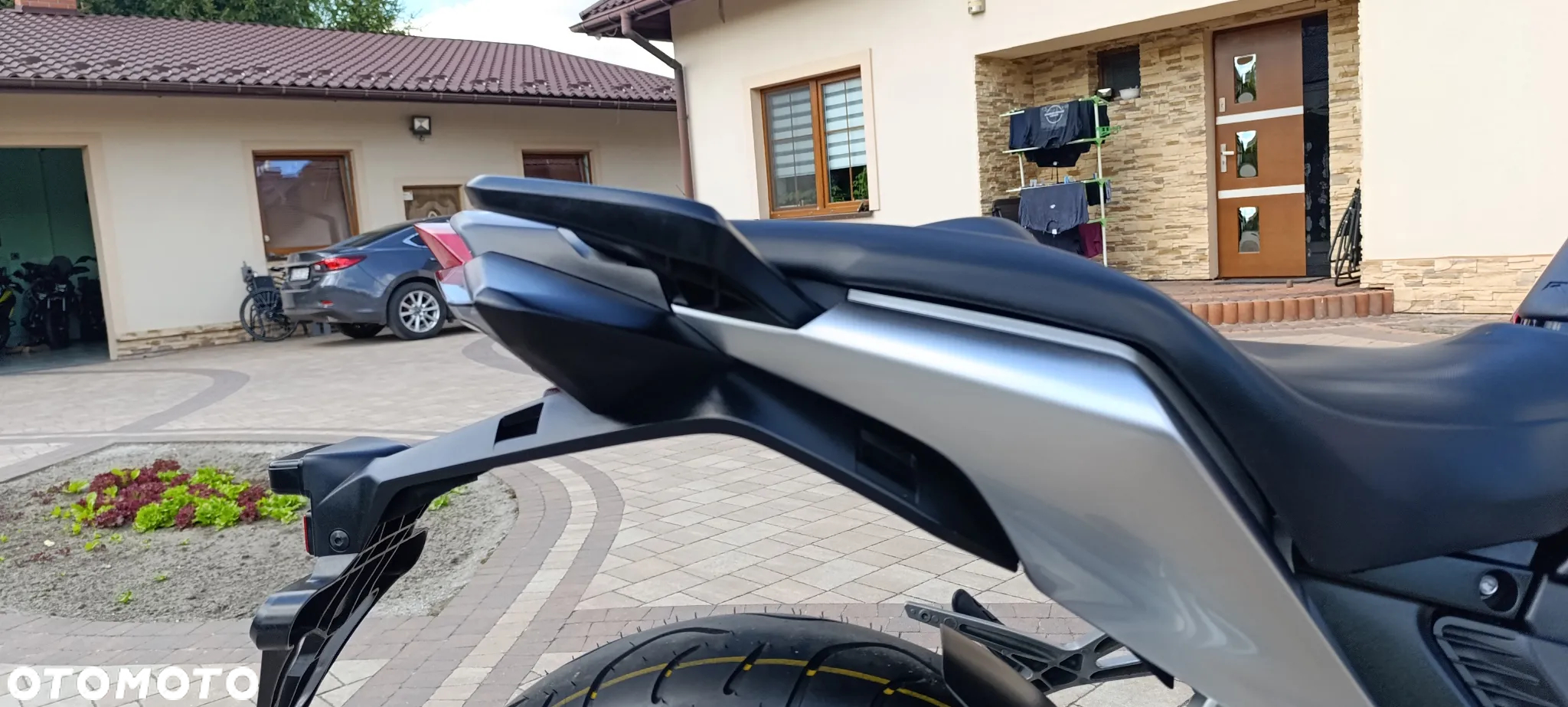 Honda VFR - 21