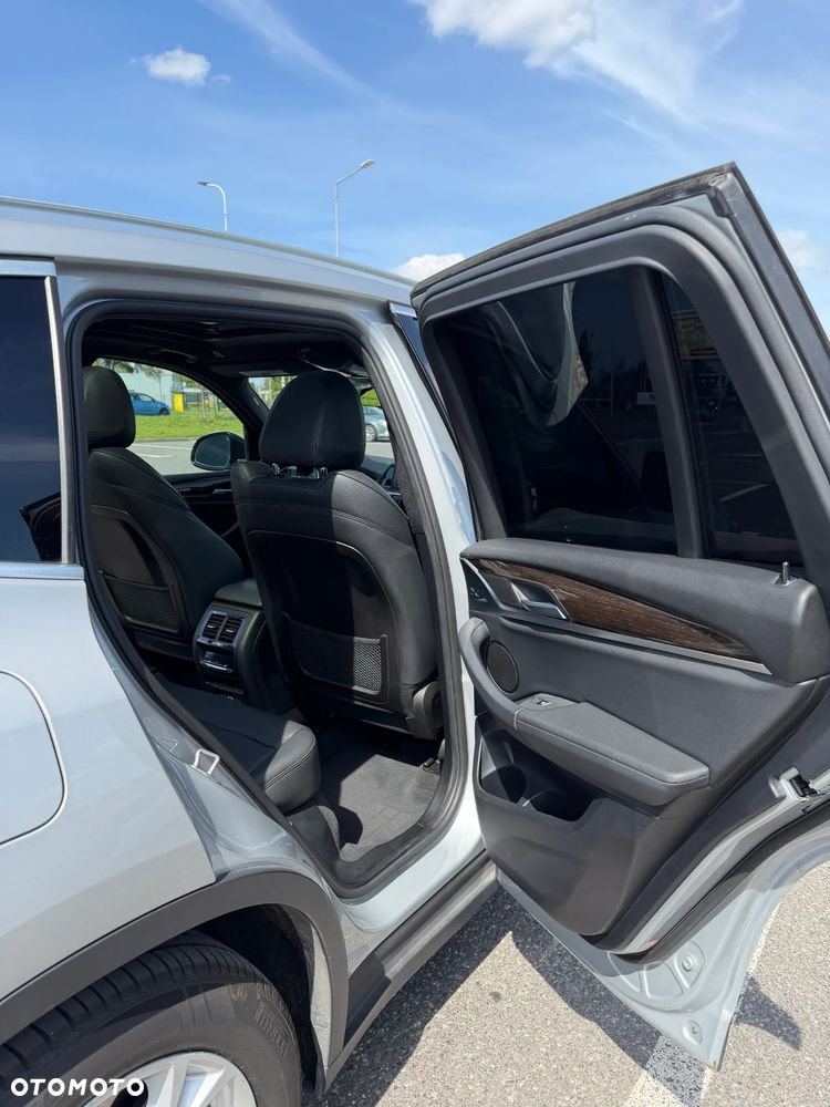 BMW X3 - 26
