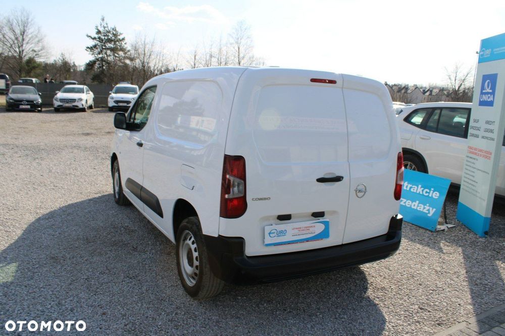 Opel Combo - 8