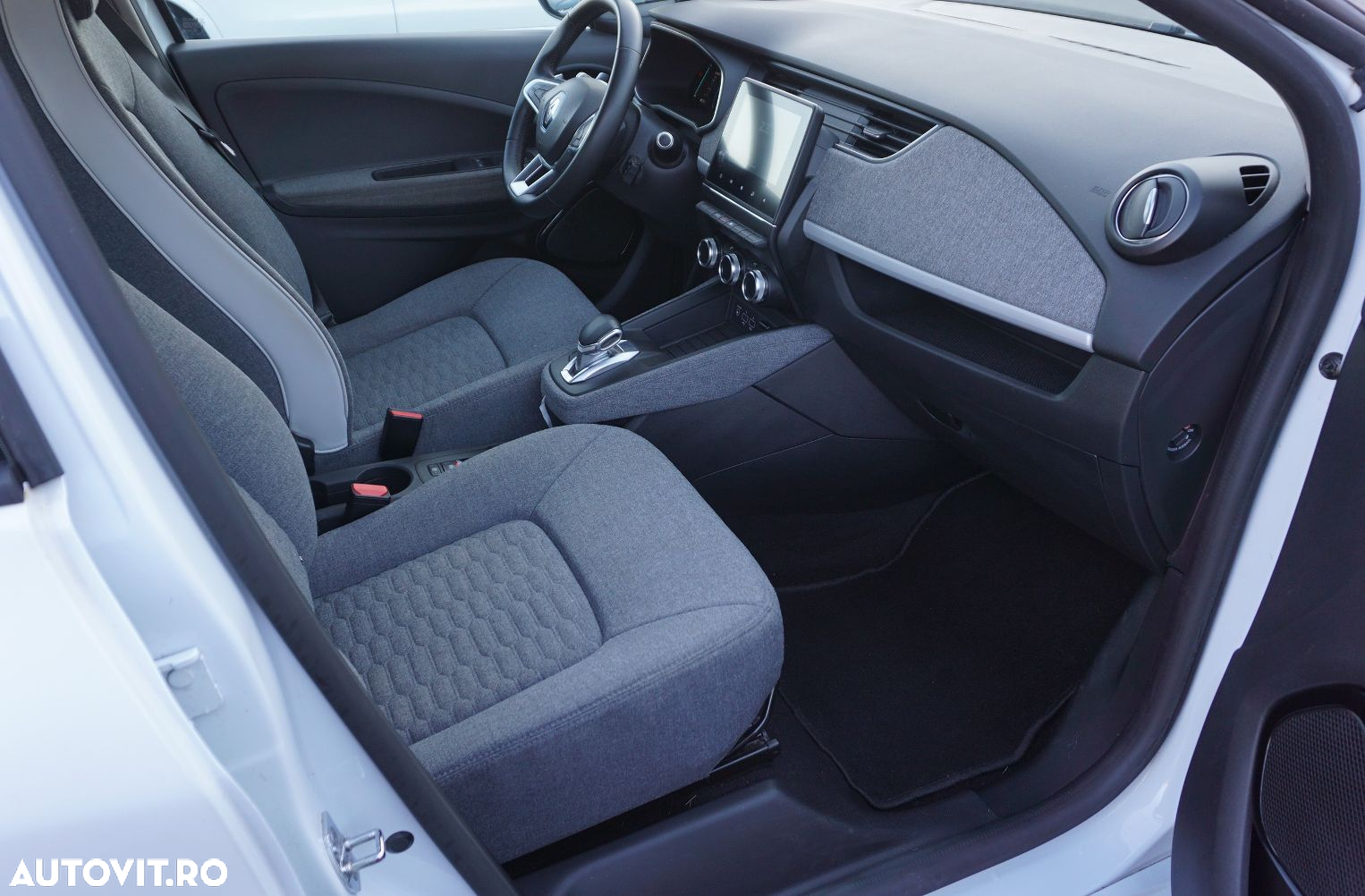 Renault ZOE (mit Batterie) Z.E. 50 EXPERIENCE - 12