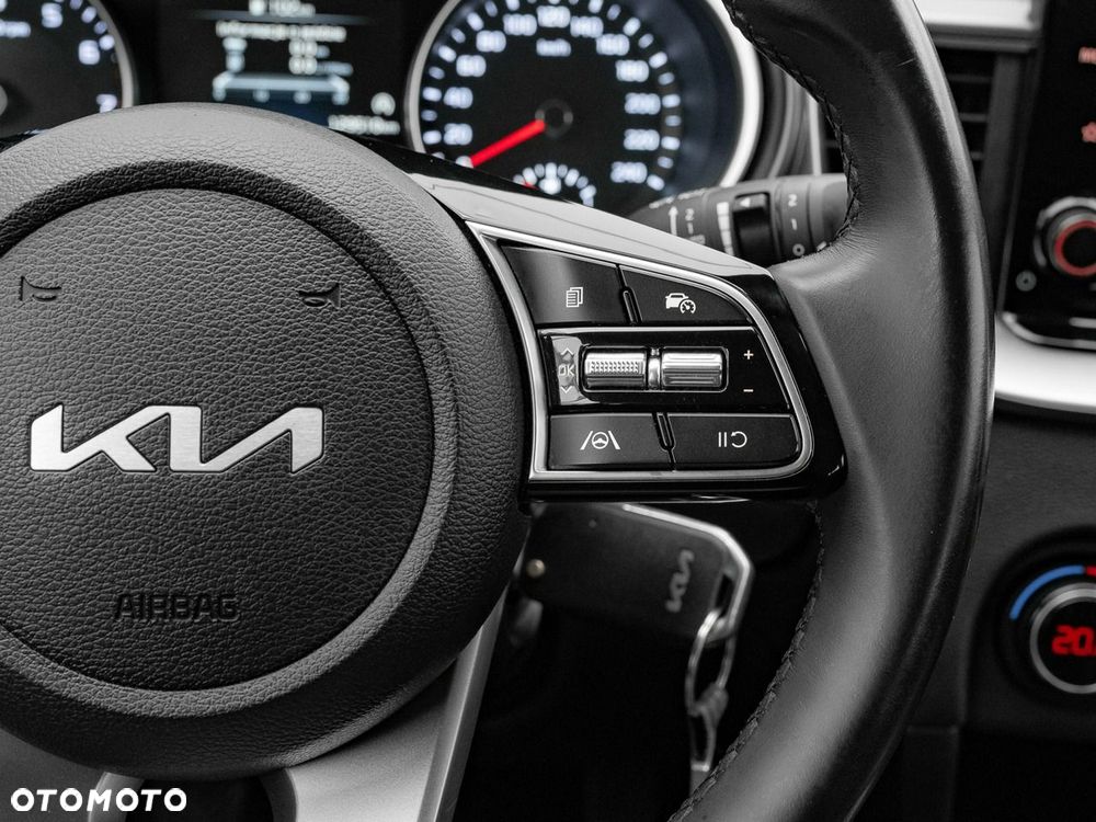 Kia Ceed 1.5 T-GDI M - 17