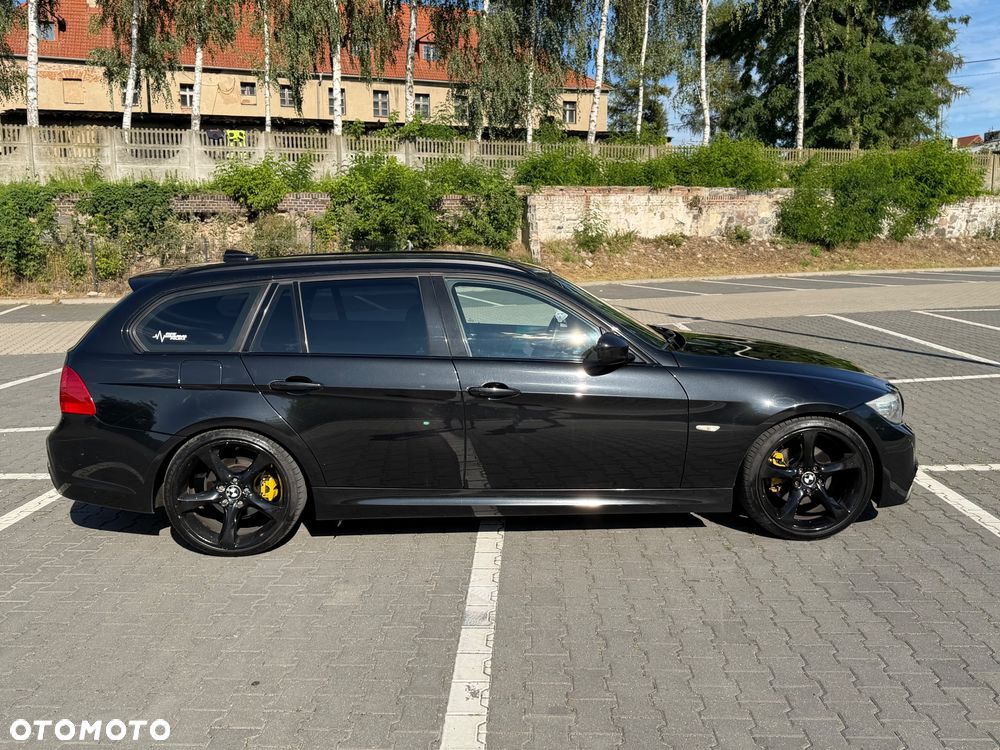 BMW Seria 3 318d Sport Line - 3
