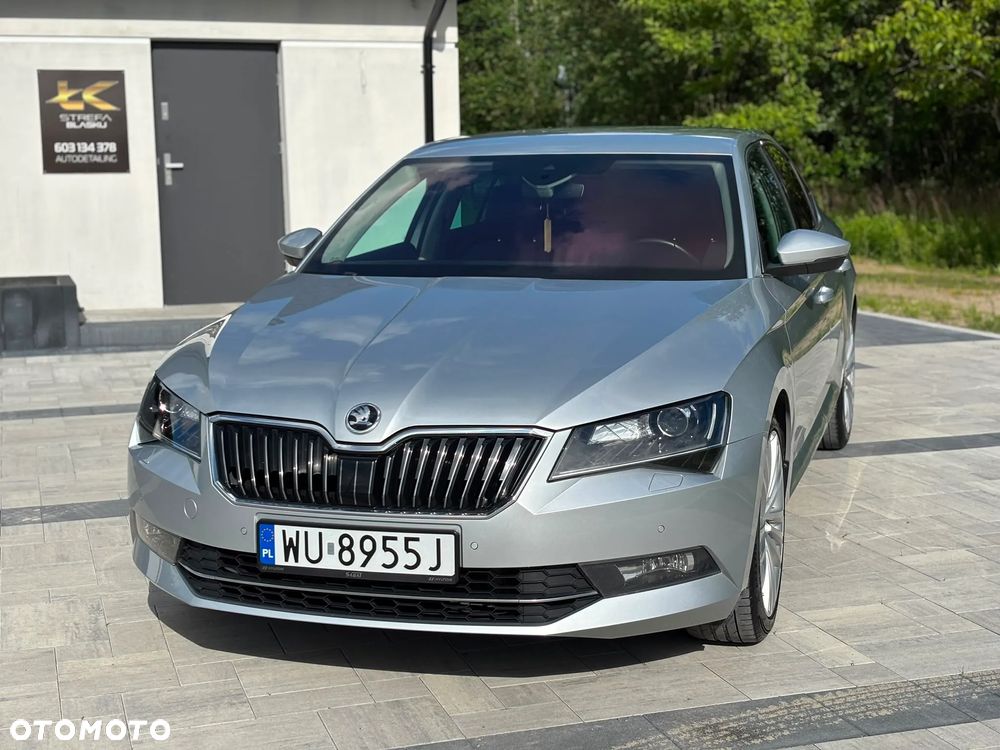 Skoda Superb 2.0 TDI Style - 16