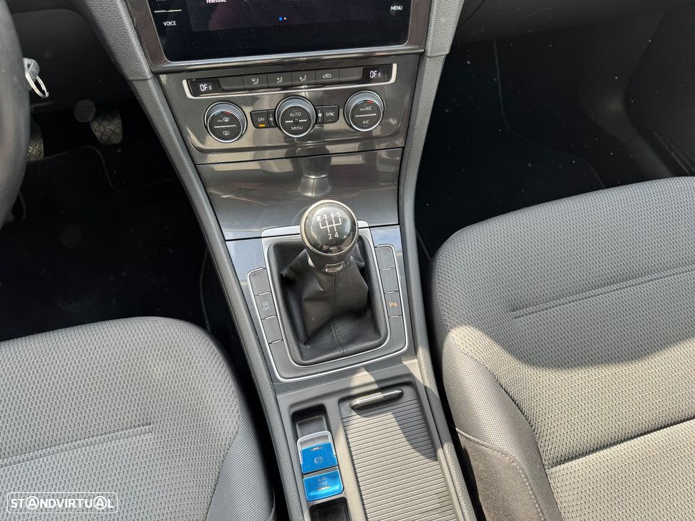 VW Golf Variant 1.6 TDi Confortline - 30