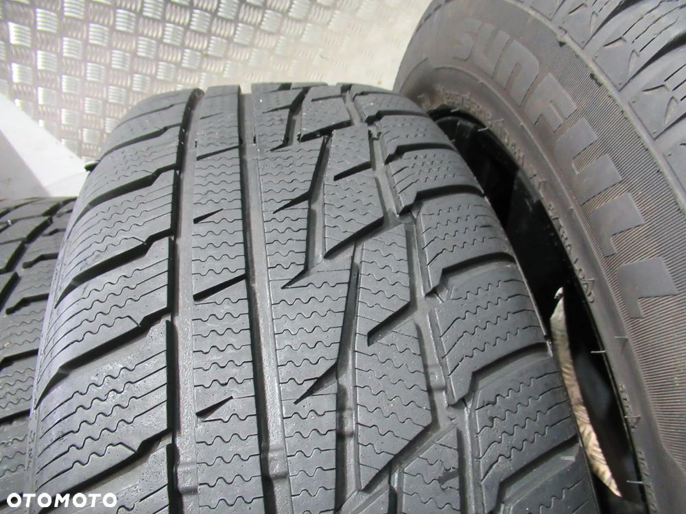 Koła Kia Sportage 7,5Jx18 et49,5 5x114,3 zima 7mm - 15