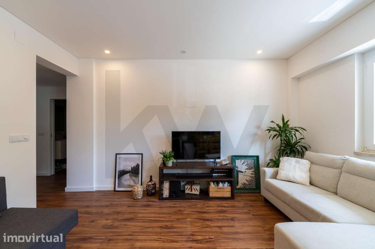 Apartamento T2 para Arrendamento em São Vicente, Lisboa | Remodelado c - Grande imagem: 4/26