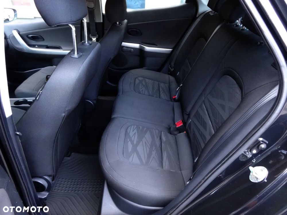 Kia Ceed 1.4 CVVT Attract - 24