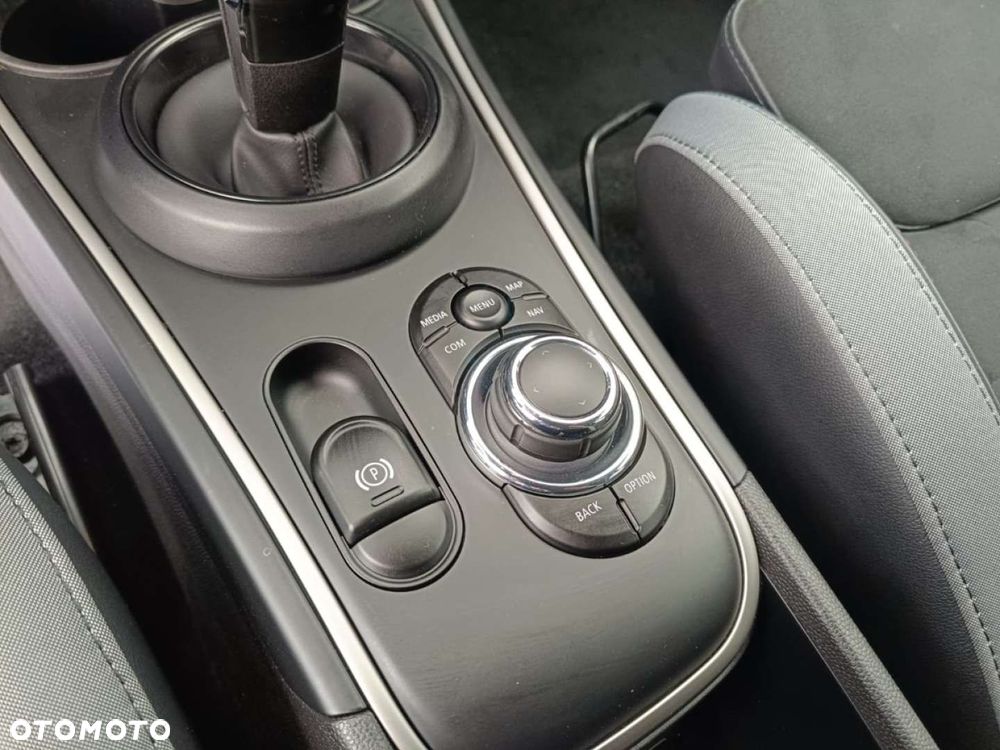 MINI John Cooper Works - 34