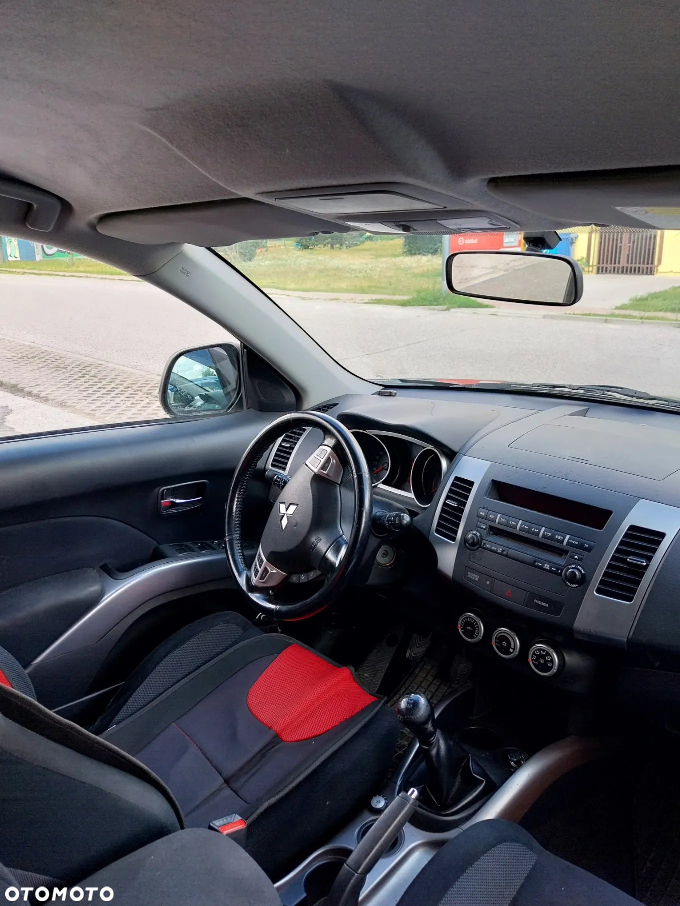 Mitsubishi Outlander 2.4 Invite - 10