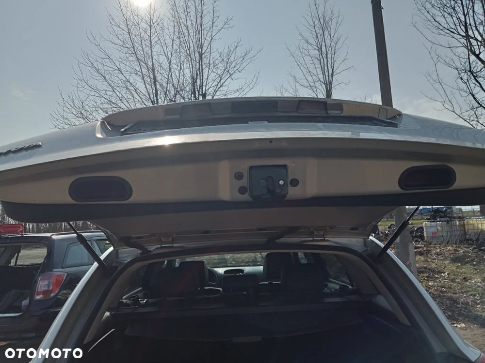 klapa avensis t25 kombi 1c0 - 2