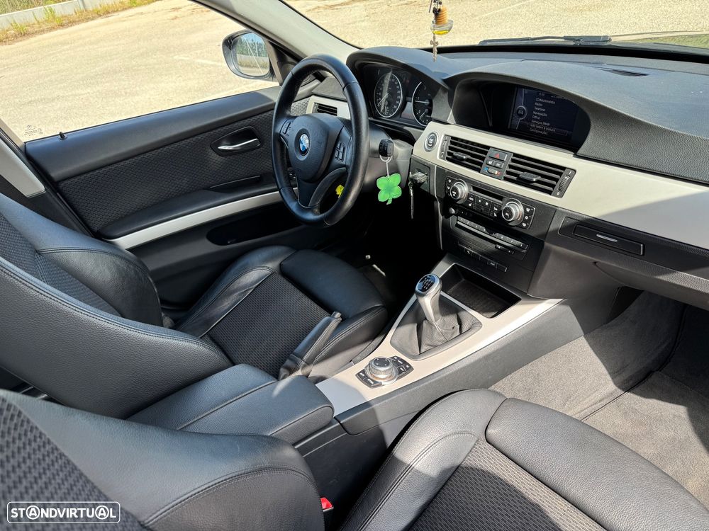 BMW 320 d DPF Edition Sport - 6