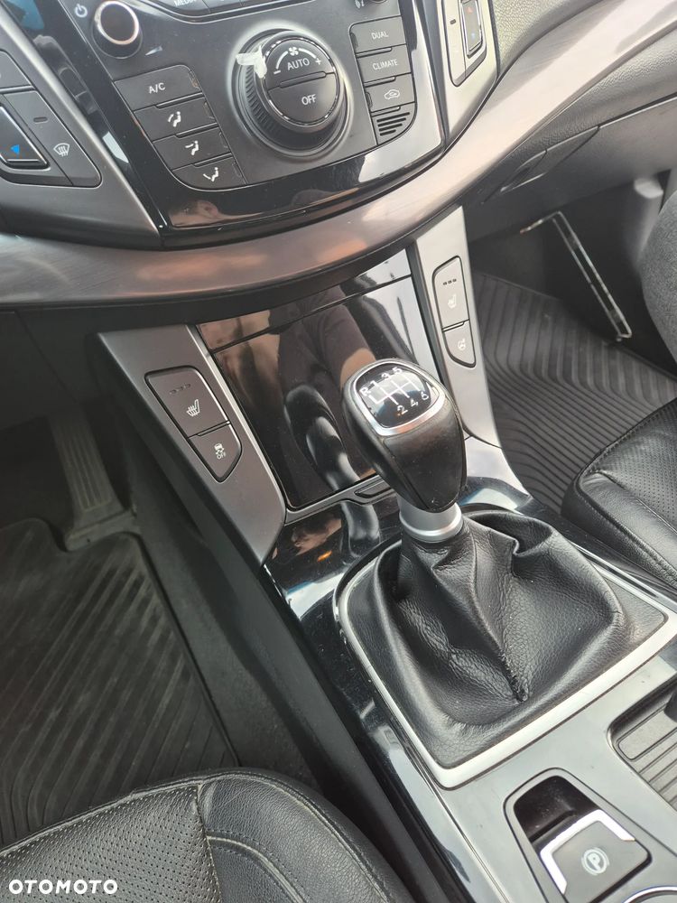 Hyundai i40 Kombi blue 1.7 CRDi Family+ - 17