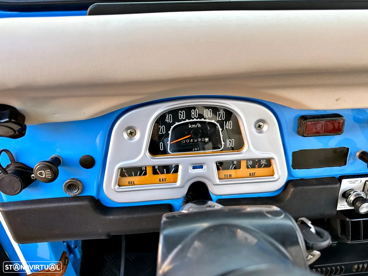 Toyota Land Cruiser - 11